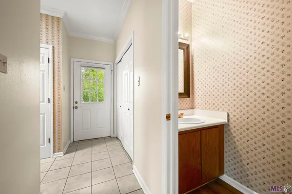 $1,250 | 5335 Rosedown Court, Unit 155, St. Francisville, LA 70775