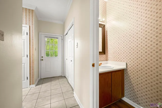 $1,250 | Undisclosed Address, St. Francisville, LA 70775