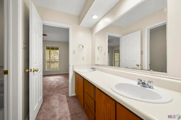 $1,250 | 5335 Rosedown Court, Unit 155, St. Francisville, LA 70775