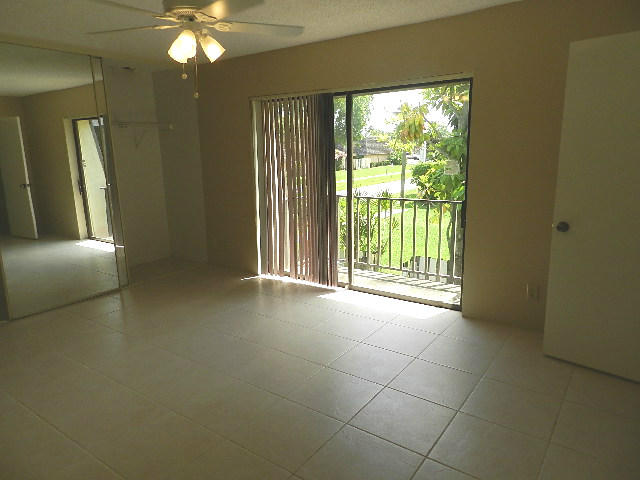 404 Arabian Road Palm Springs, FL 33461 - Photo 8 of 10 Bedroom 2