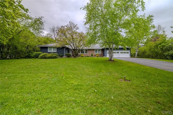 $499,900 | 5063 Highbridge Lane, Manlius, NY 13066