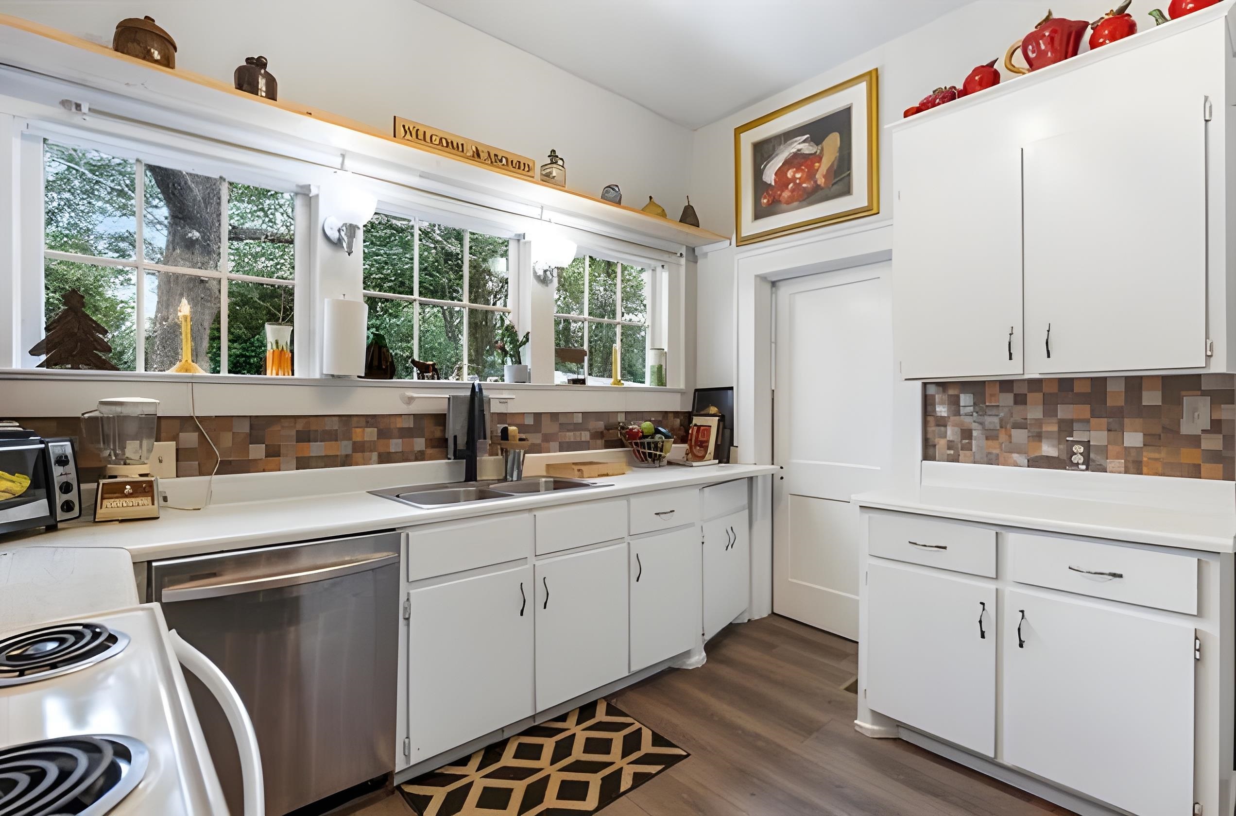 905 College Drive Gaffney, SC 29340 - Photo 8 of 25