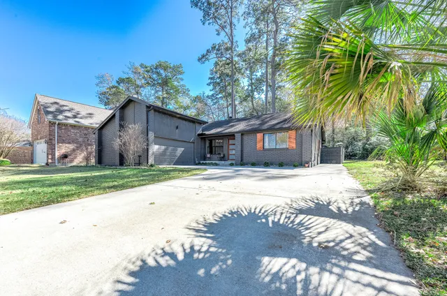 $349,000 | 172 Park Way, Conroe, TX 77356