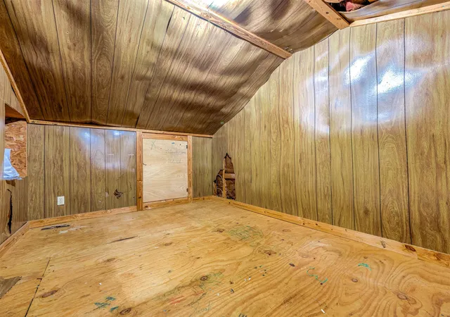 $349,000 | 172 Park Way, Conroe, TX 77356