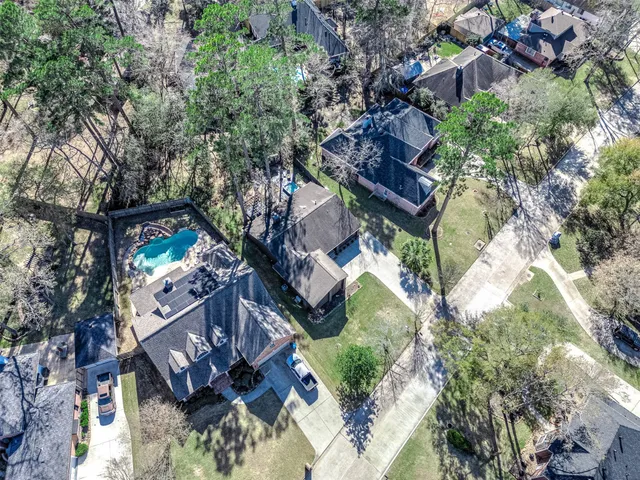 $349,000 | 172 Park Way, Conroe, TX 77356