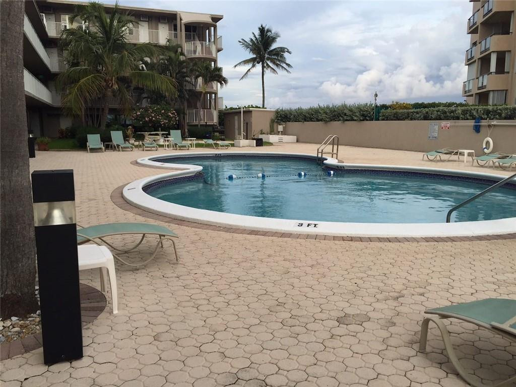 1480 South Ocean Boulevard, Unit 421 Lauderdale-by-the-Sea, FL 33062 - Photo 16 of 19 Photo 16