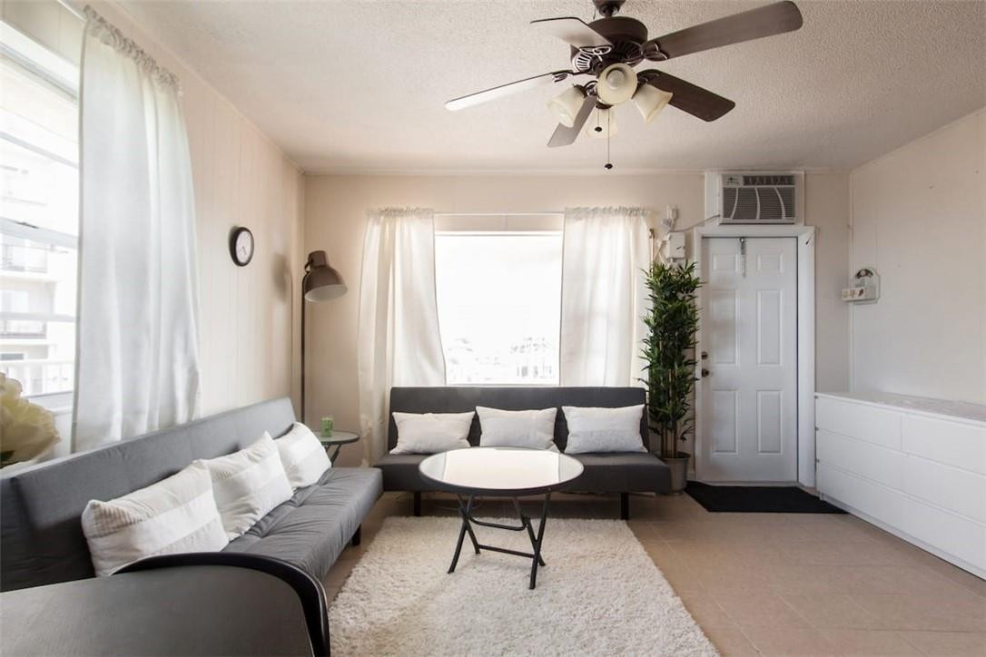 1480 South Ocean Boulevard, Unit 421 Lauderdale-by-the-Sea, FL 33062 - Photo 3 of 19 Photo 3