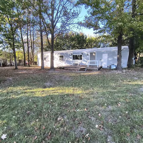 $1,190 | 105 Mesa Drive, Mabank, TX 75156