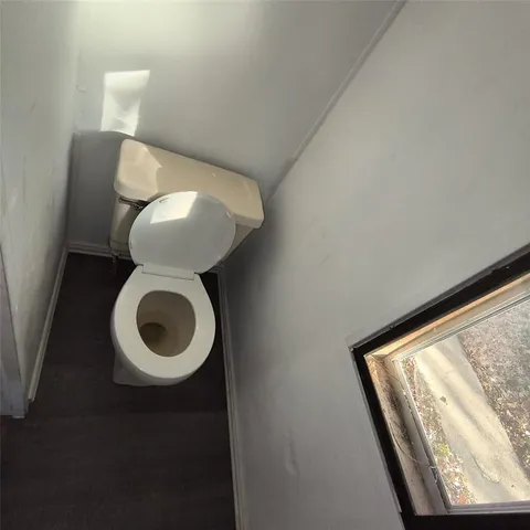 $1,190 | 105 Mesa Drive, Mabank, TX 75156