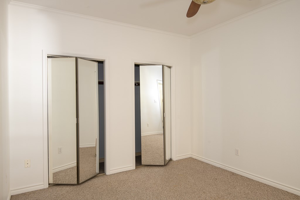 4488 Blue Ridge Drive Belton, TX 76513 - Photo 23 of 35 an empty room with windows