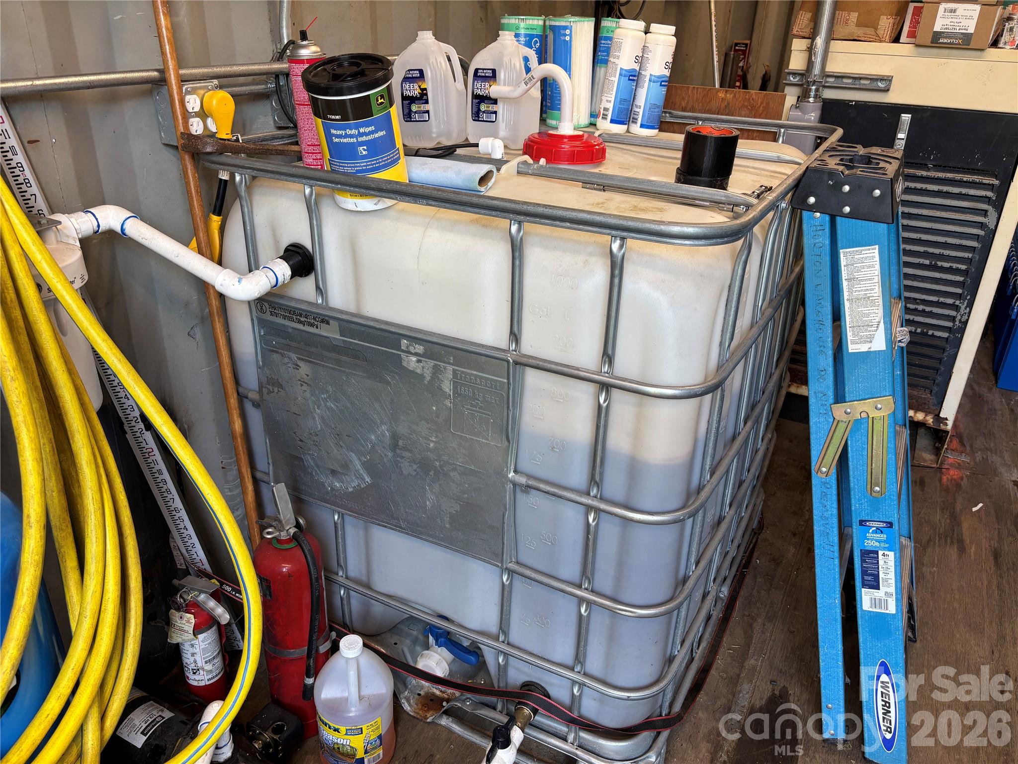 8888 Yellow Branch Road Robbinsville, NC 28771 - Photo 10 of 28 a utility room with dryer and washer