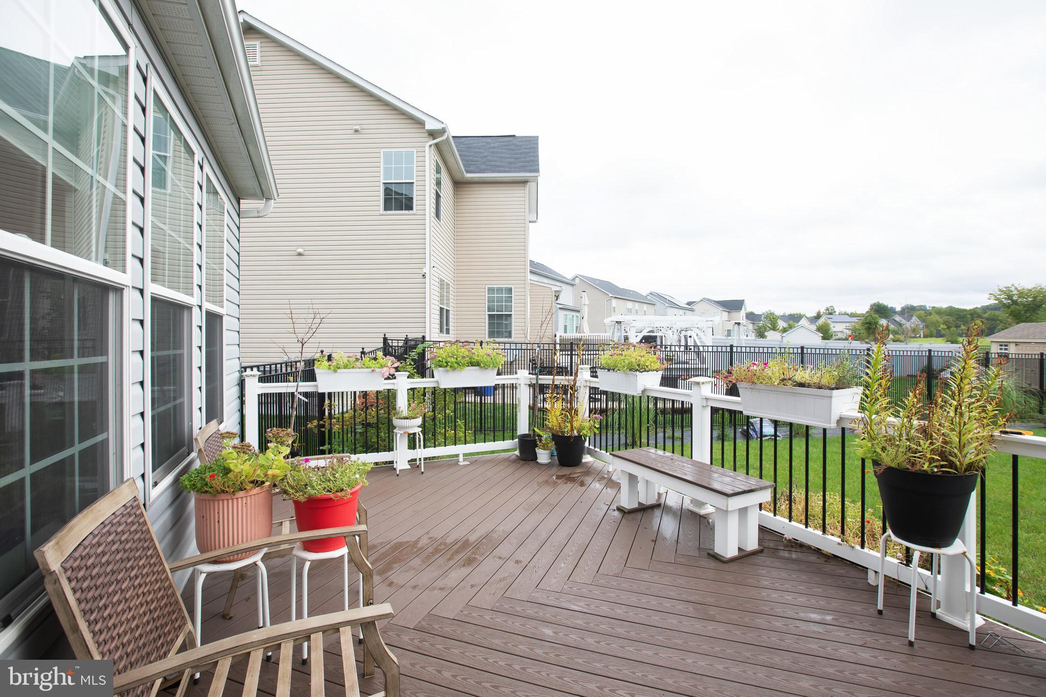 11534 Neon Road Fort Washington, MD 20744 - Photo 52 of 62 Deck