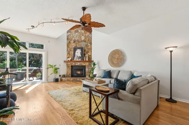 $949,000 | 2058 Beach Avenue, Atlantic Beach, FL 32233