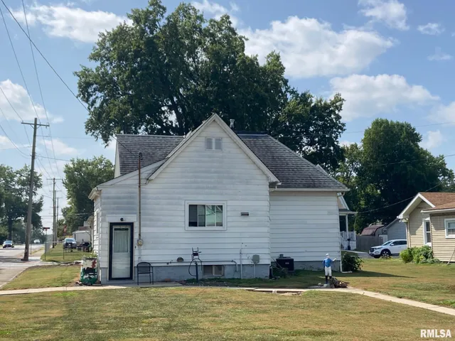 $119,900 | 701 West Rich Street, Taylorville, IL 62568