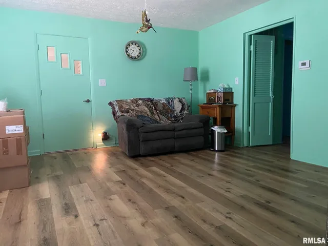 $119,900 | 701 West Rich Street, Taylorville, IL 62568