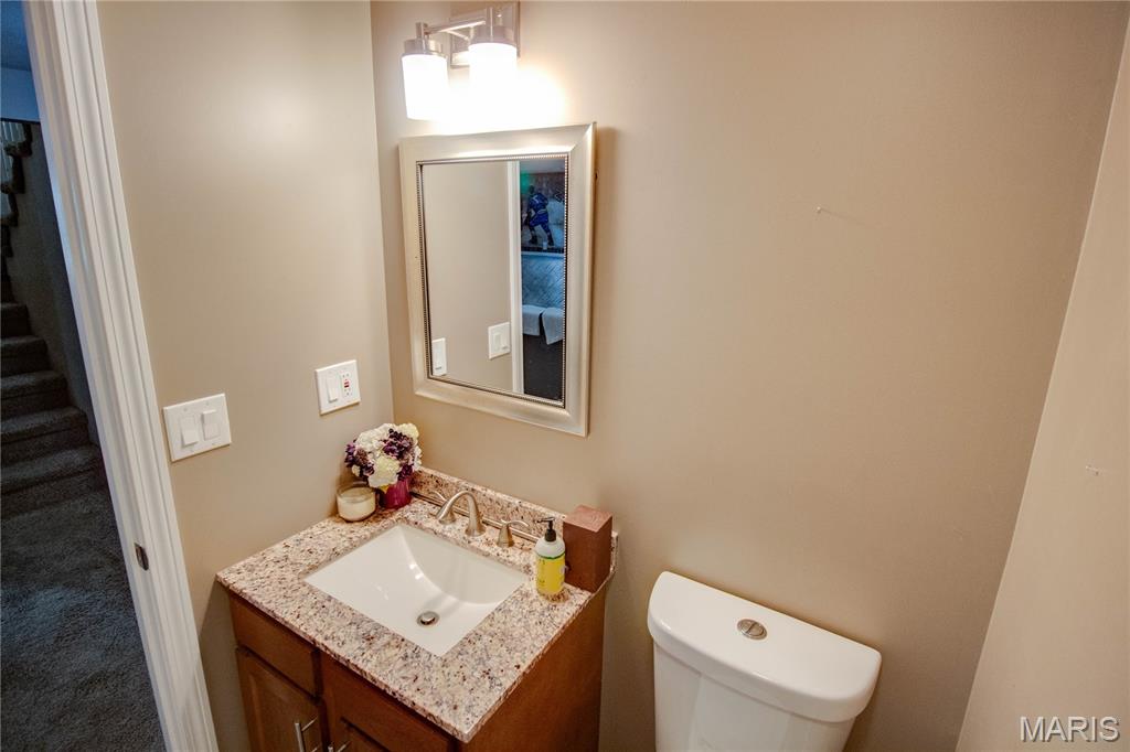 5204 Pin Oak Drive Alton, IL 62002 - Photo 31 of 45