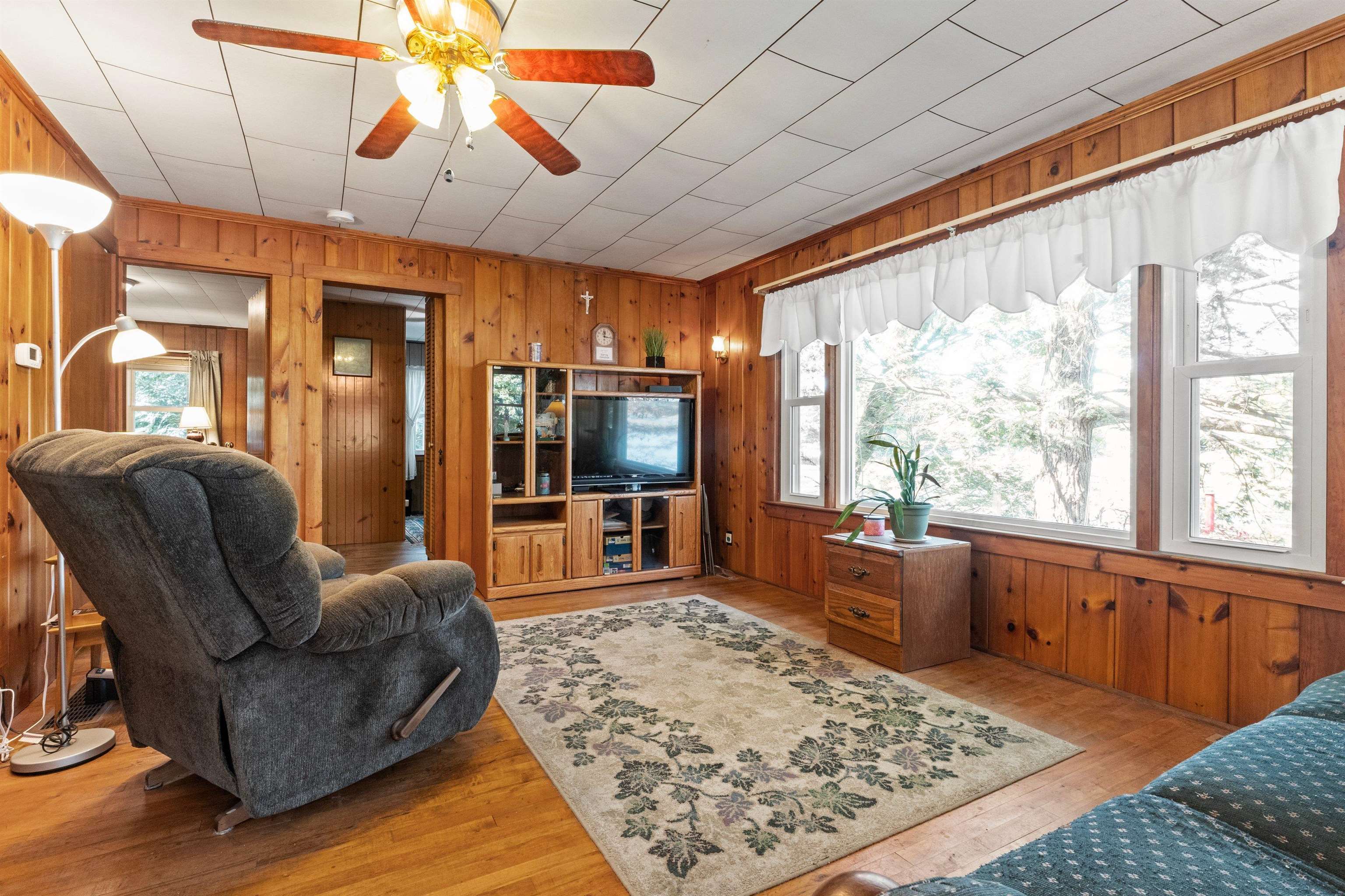12 Dulcies Point Road Kingston, NH 03848 - Photo 3 of 36