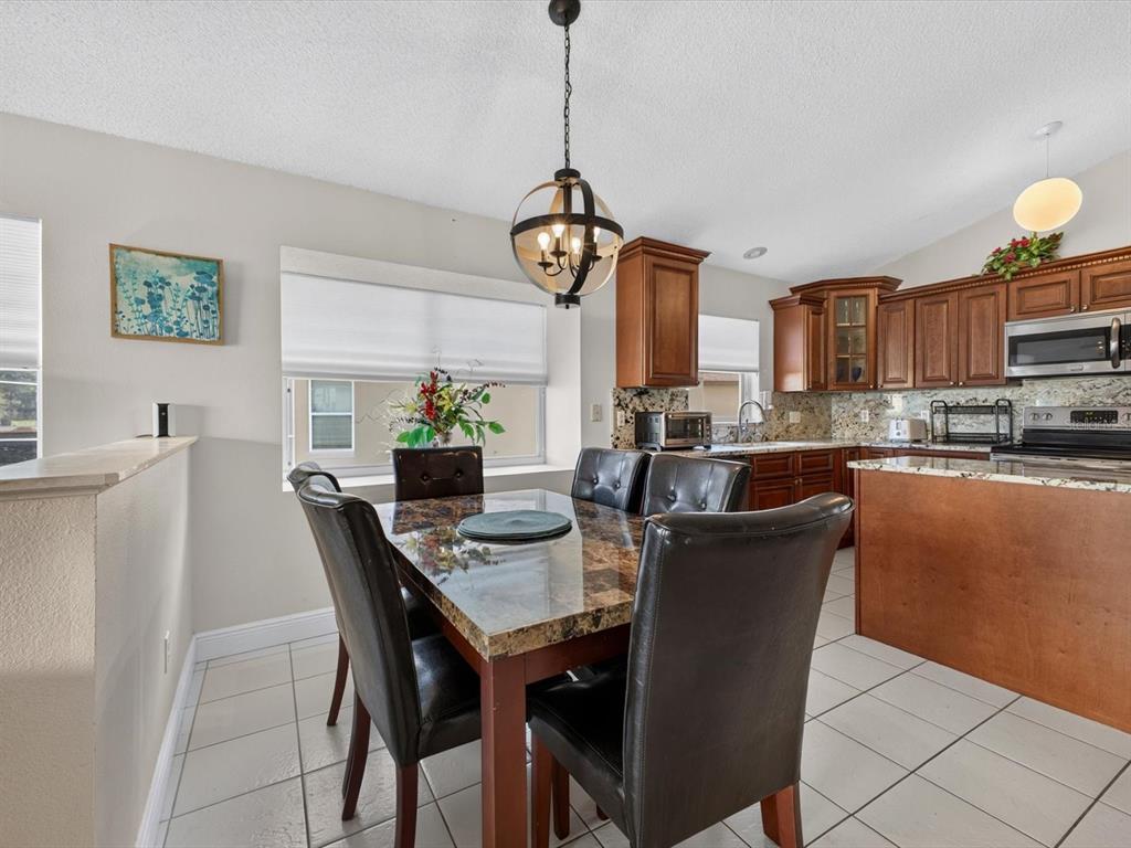 267 Rochester Loop Davenport, FL 33897 - Photo 10 of 32 Gallery Image 10