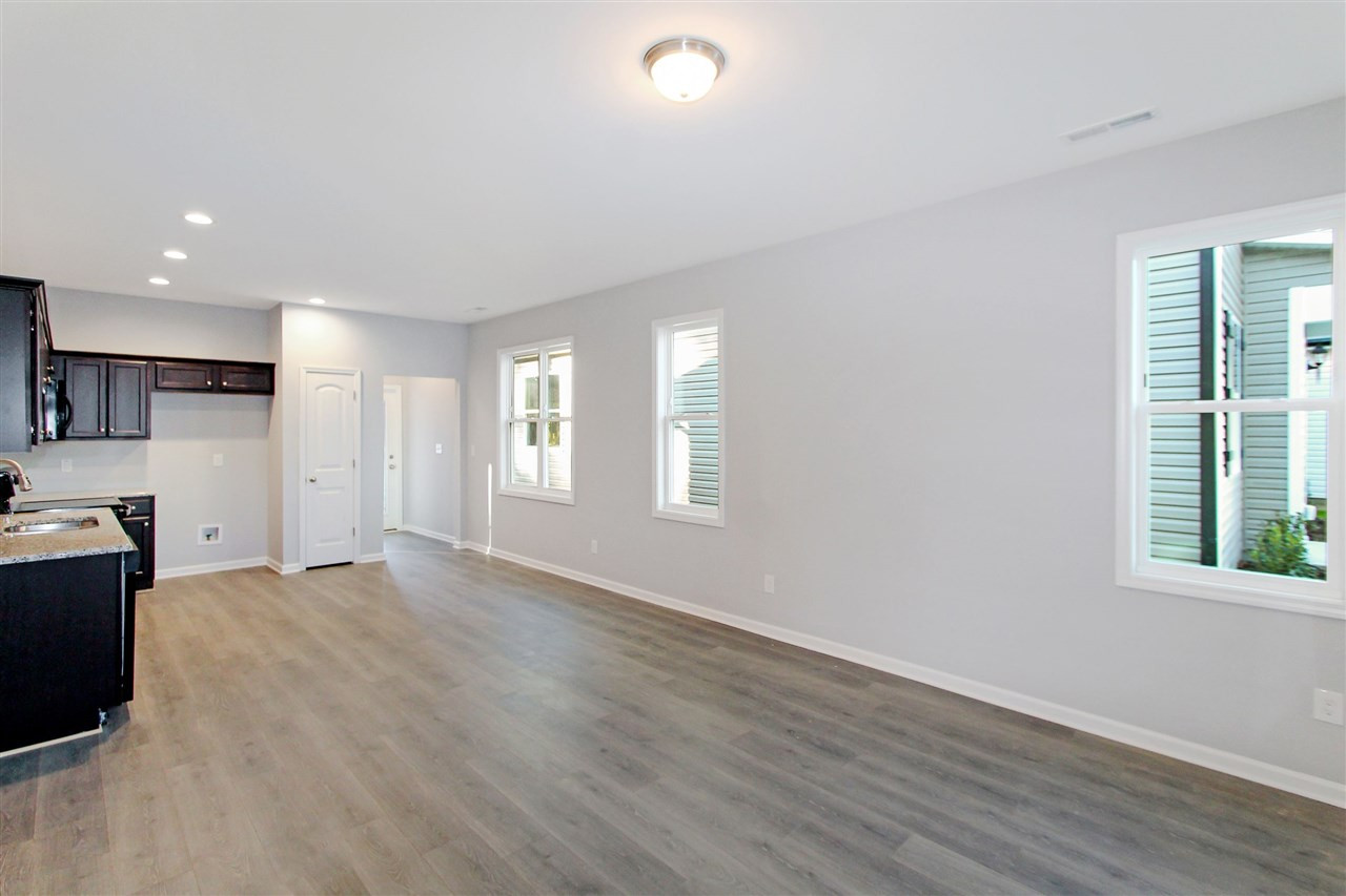 143 Yellow Jacket Ridge Clayton, NC 27520 - Photo 5 of 28 Family Room