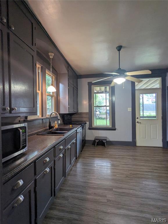 216 West Center Street Lebanon, IL 62254 - Photo 4 of 23