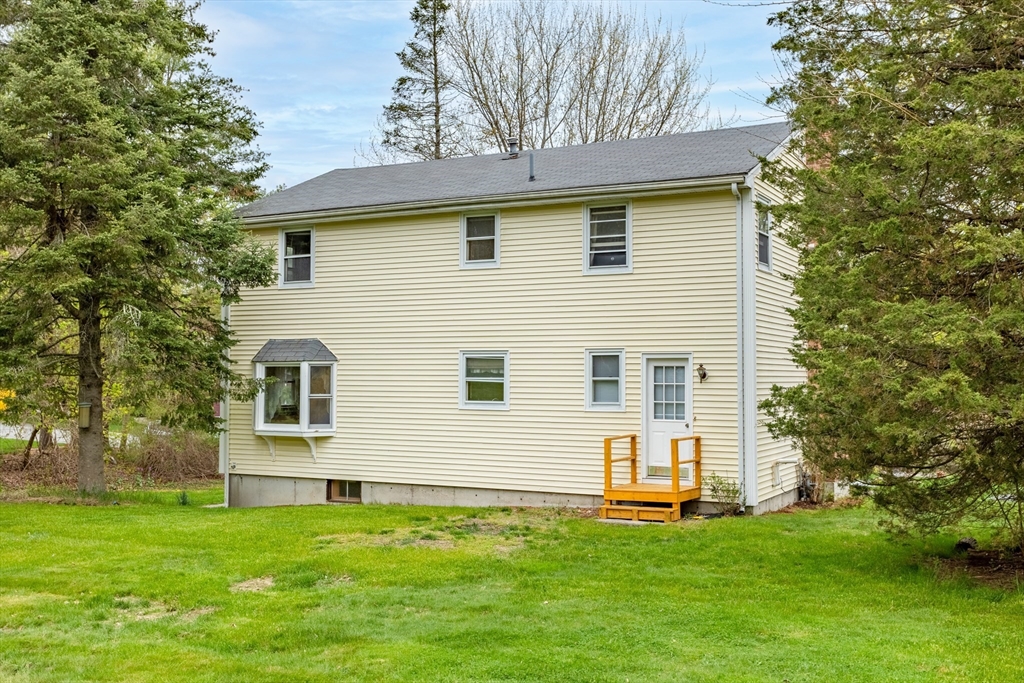 3 Meadowbrook Road Acton, MA 01720 - Photo 36 of 41 Gallery Image 36