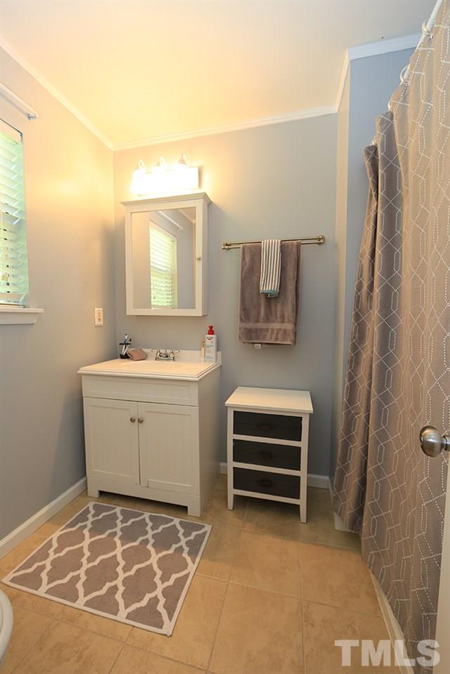 510 High Ridge Drive Durham, NC 27707 - Photo 9 of 12