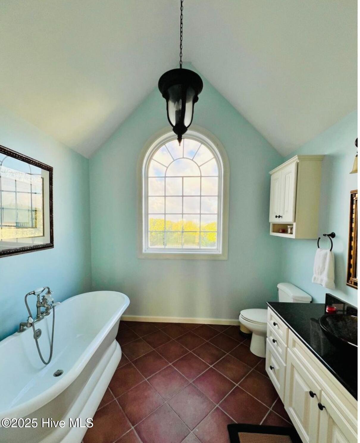 108 Kiawa Way Indian Beach, NC 28512 - Photo 24 of 54 Screenshot 2025-05-28 at 9.08.10 AM