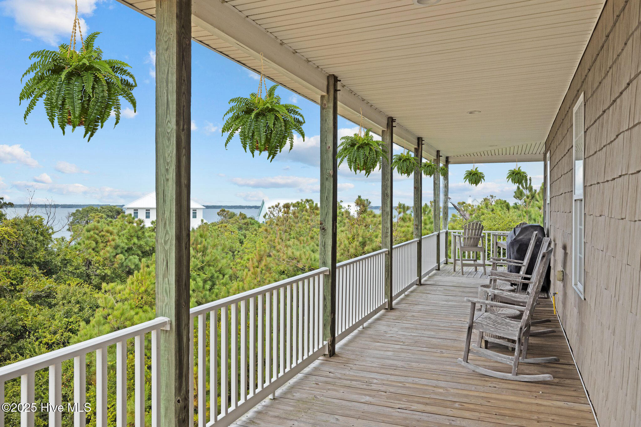 108 Kiawa Way Indian Beach, NC 28512 - Photo 3 of 54 16925175584_3