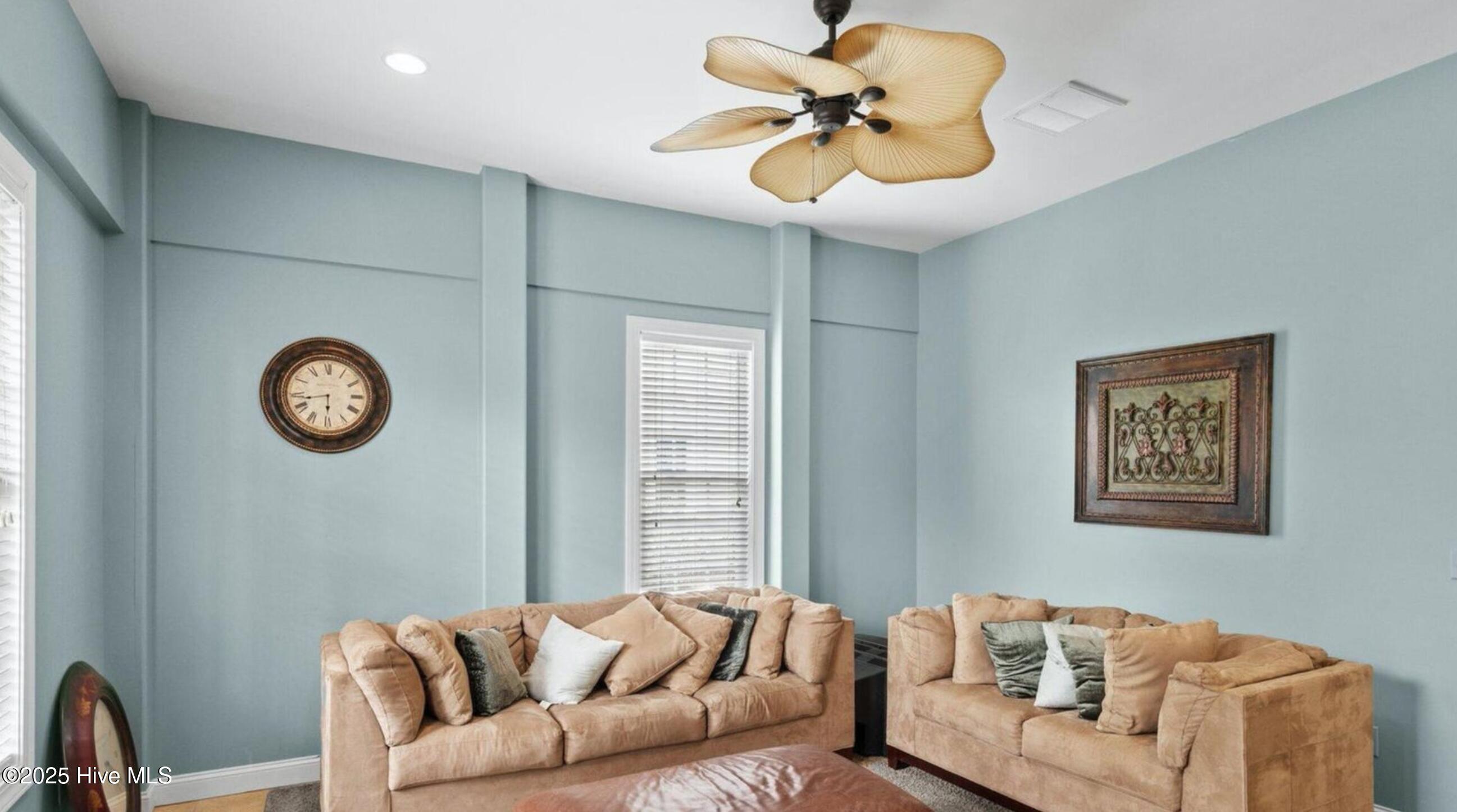 108 Kiawa Way Indian Beach, NC 28512 - Photo 31 of 54 Screenshot 2025-05-28 at 9.10.09 AM