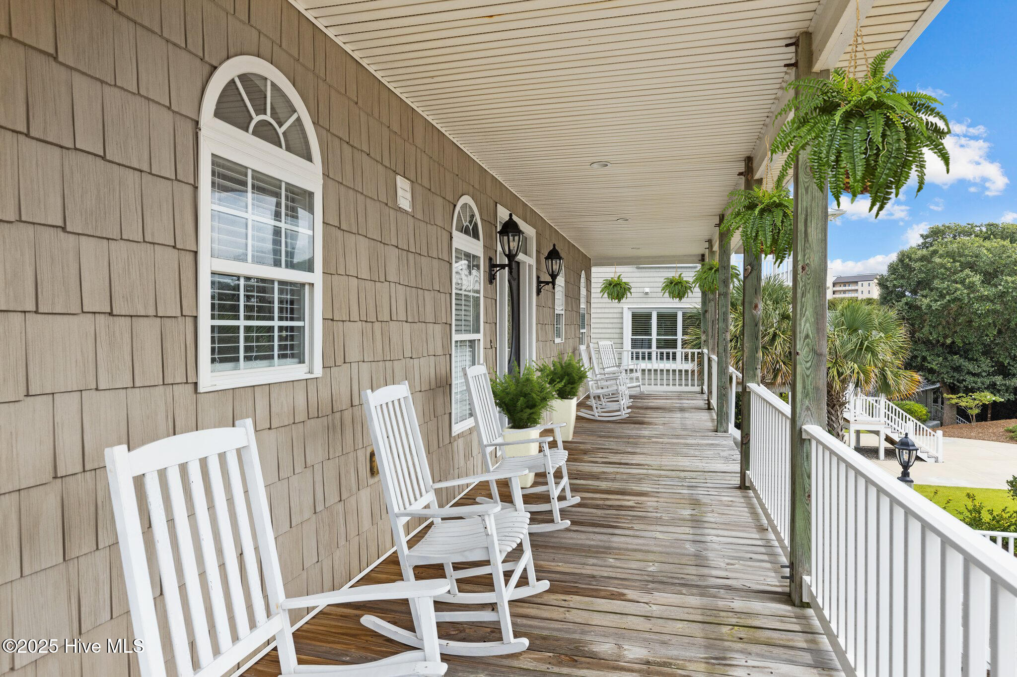 108 Kiawa Way Indian Beach, NC 28512 - Photo 4 of 54 16925175424_2