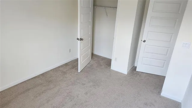 $2,500 | 969 Cades Walk, Lawrenceville, GA 30045