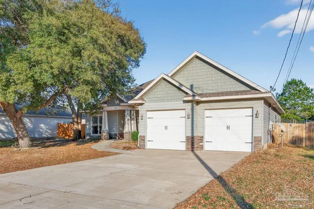 $349,900 | 7602 Blackjack Circle, Navarre, FL 32566