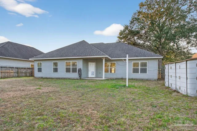 $349,900 | 7602 Blackjack Circle, Navarre, FL 32566