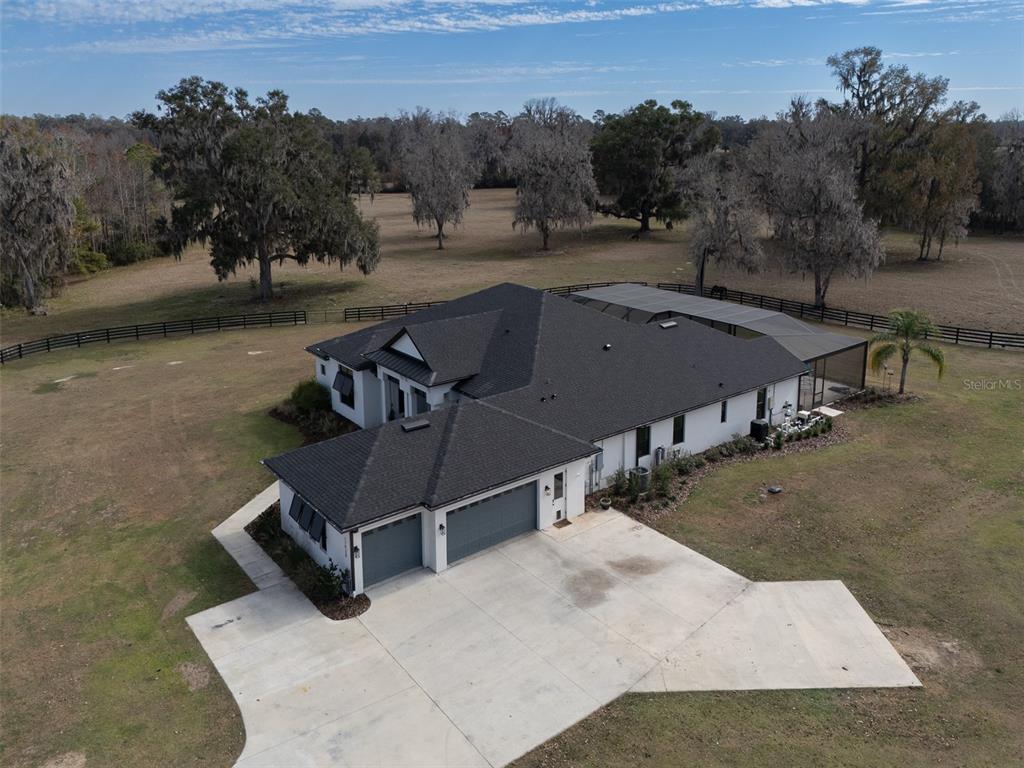 11920 Southeast 22nd Ave Road Ocala, FL 34480 - Photo 26 of 31