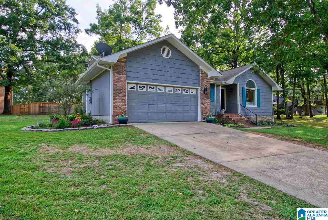 1204 Shadecrest Road Anniston, AL 36206 - Photo 3 of 26