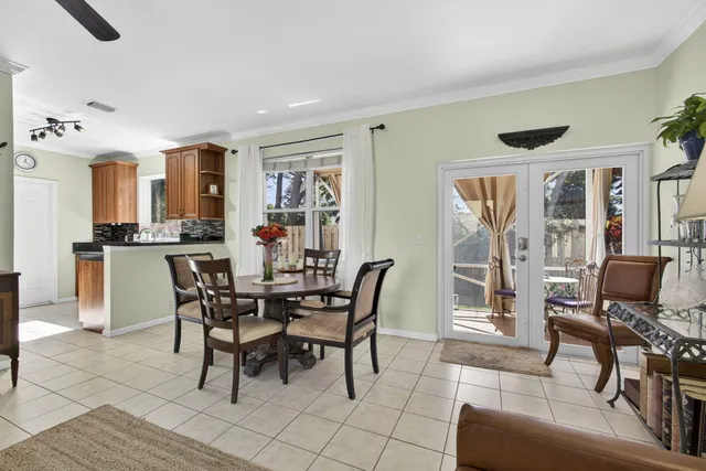 $425,000 | 310 Laurel Oaks Way, Jupiter, FL 33458