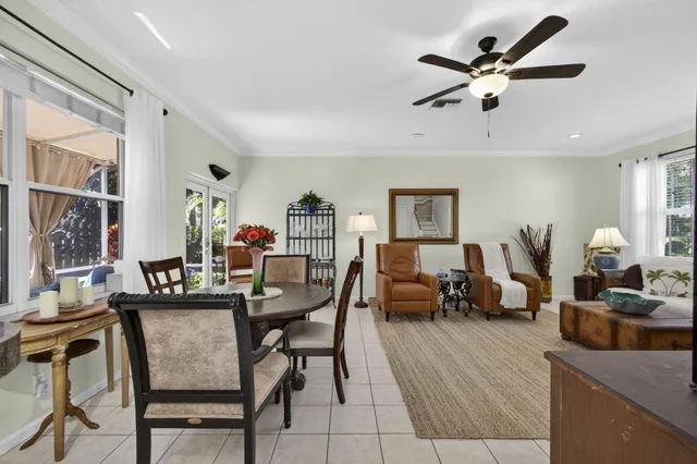 $425,000 | 310 Laurel Oaks Way, Jupiter, FL 33458