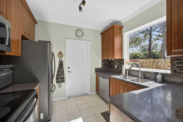 $425,000 | 310 Laurel Oaks Way, Jupiter, FL 33458