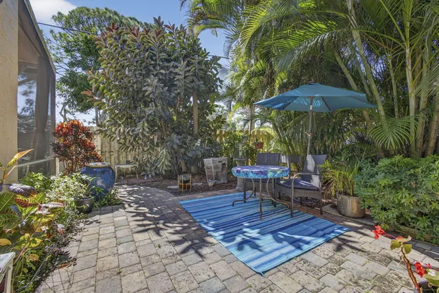 $425,000 | 310 Laurel Oaks Way, Jupiter, FL 33458