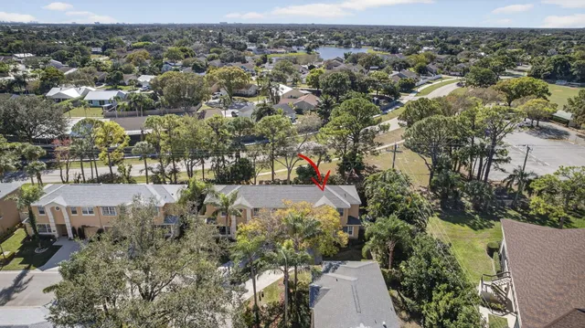 $425,000 | 310 Laurel Oaks Way, Jupiter, FL 33458