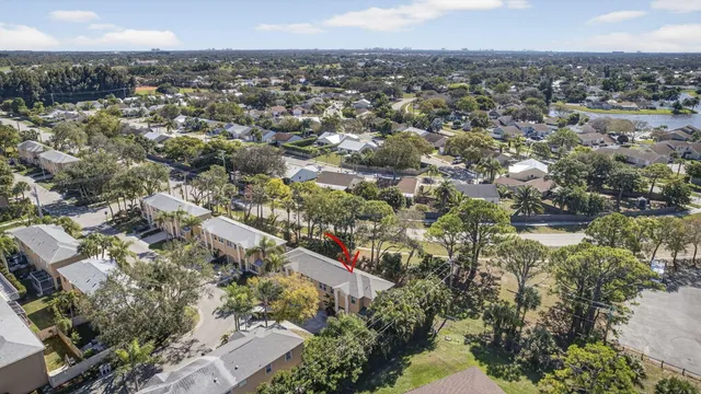 $425,000 | 310 Laurel Oaks Way, Jupiter, FL 33458