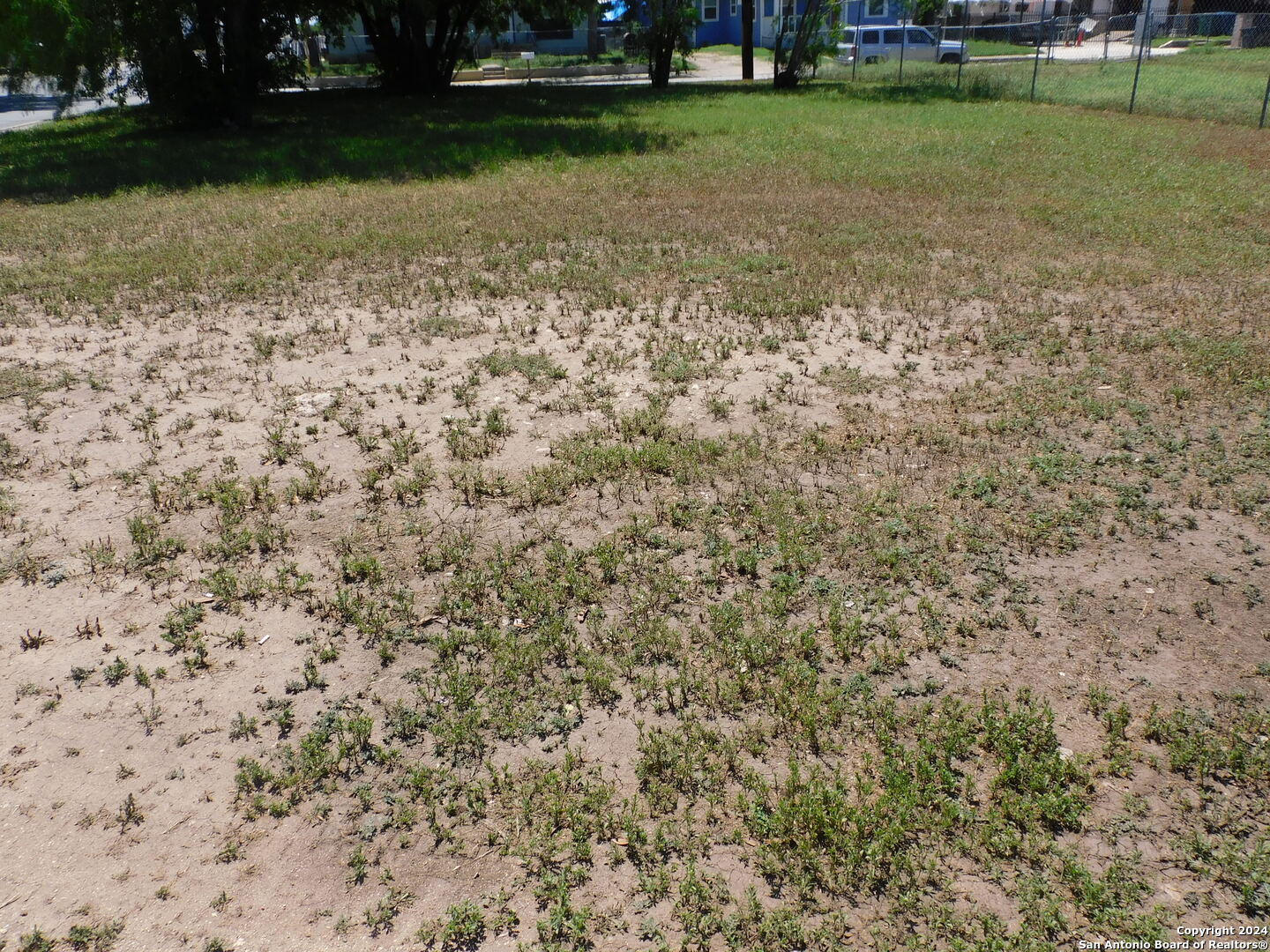 3827 Bay San Antonio, TX 78237 - Photo 12 of 23 a view of a park