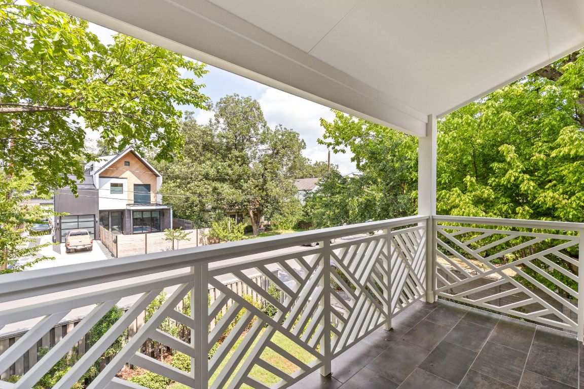 2707 Stacy Lane, Unit 1 Austin, TX 78704 - Photo 22 of 40 a view of a two chair in the balcony