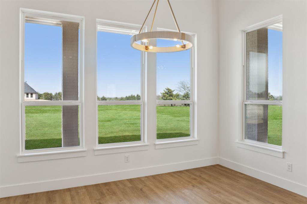 4451 Redbud Lane Midlothian, TX 76065 - Photo 13 of 35