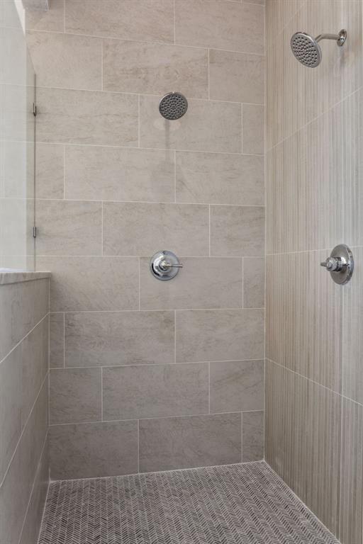 4451 Redbud Lane Midlothian, TX 76065 - Photo 23 of 35