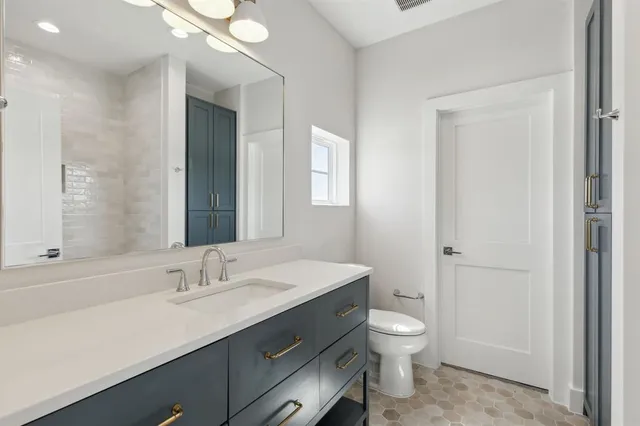 $1,020,000 | 4451 Redbud Lane, Midlothian, TX 76065