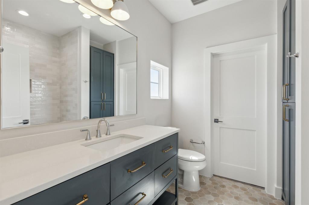 4451 Redbud Lane Midlothian, TX 76065 - Photo 31 of 35