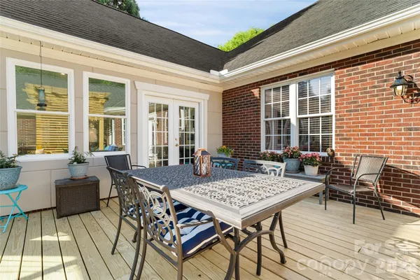 $850,000 | 1701 South Point Road, Belmont, NC 28012