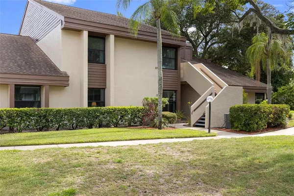 $229,900 | 2844 Countrybrook Drive, Unit 12, Palm Harbor, FL 34684
