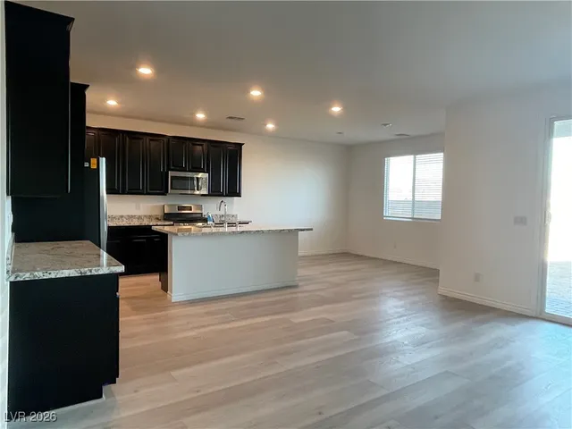 $2,195 | 6734 Chargehand Avenue, Las Vegas, NV 89156